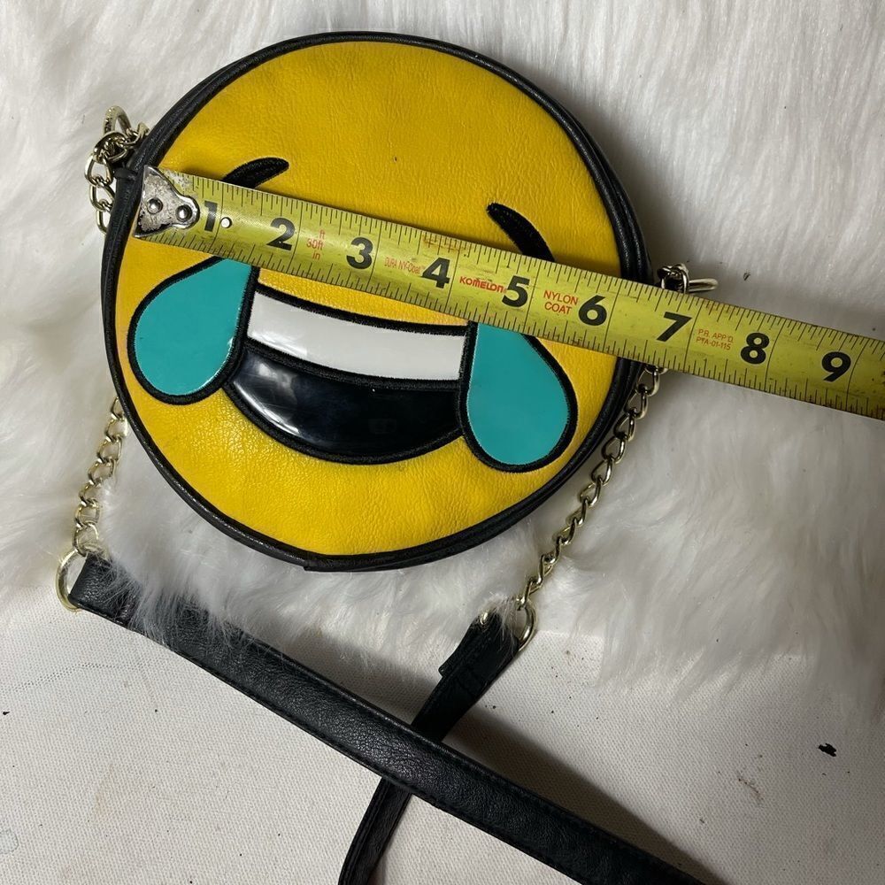 Olivia Miller the collection Emoji smiley yellow and black crossbody. - Picture 7 of 11